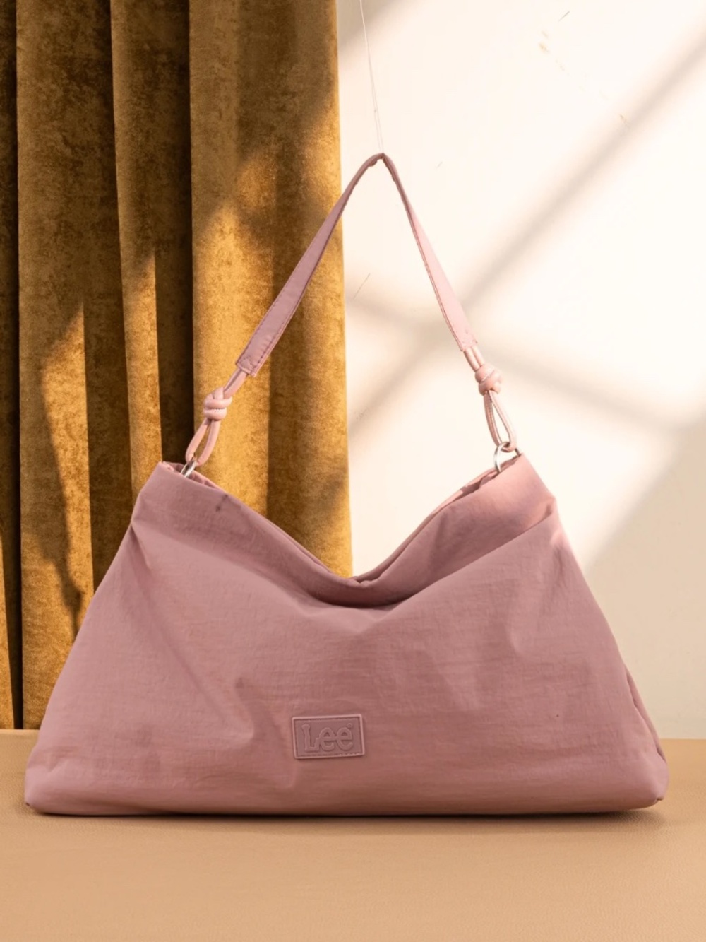 Lee Hobo Crossbody /Shoulder Bag in Pink